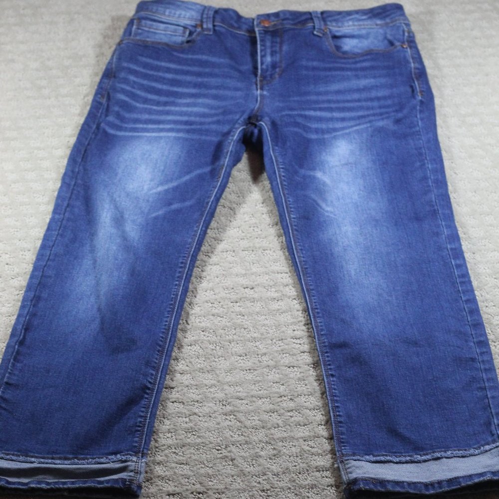 Salvaje Denim Size 15 Distressed Two-toned Hem Jeans
